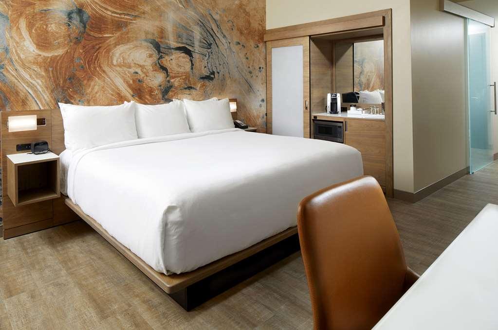 Cambria Hotel Phoenix Chandler - Fashion Center Room photo