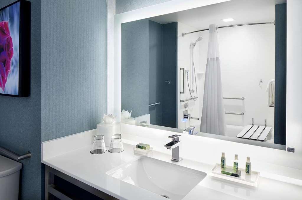 Cambria Hotel Phoenix Chandler - Fashion Center Room photo
